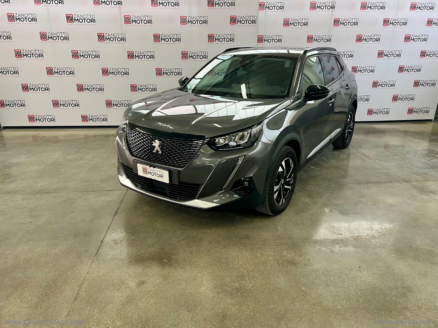 PEUGEOT 2008