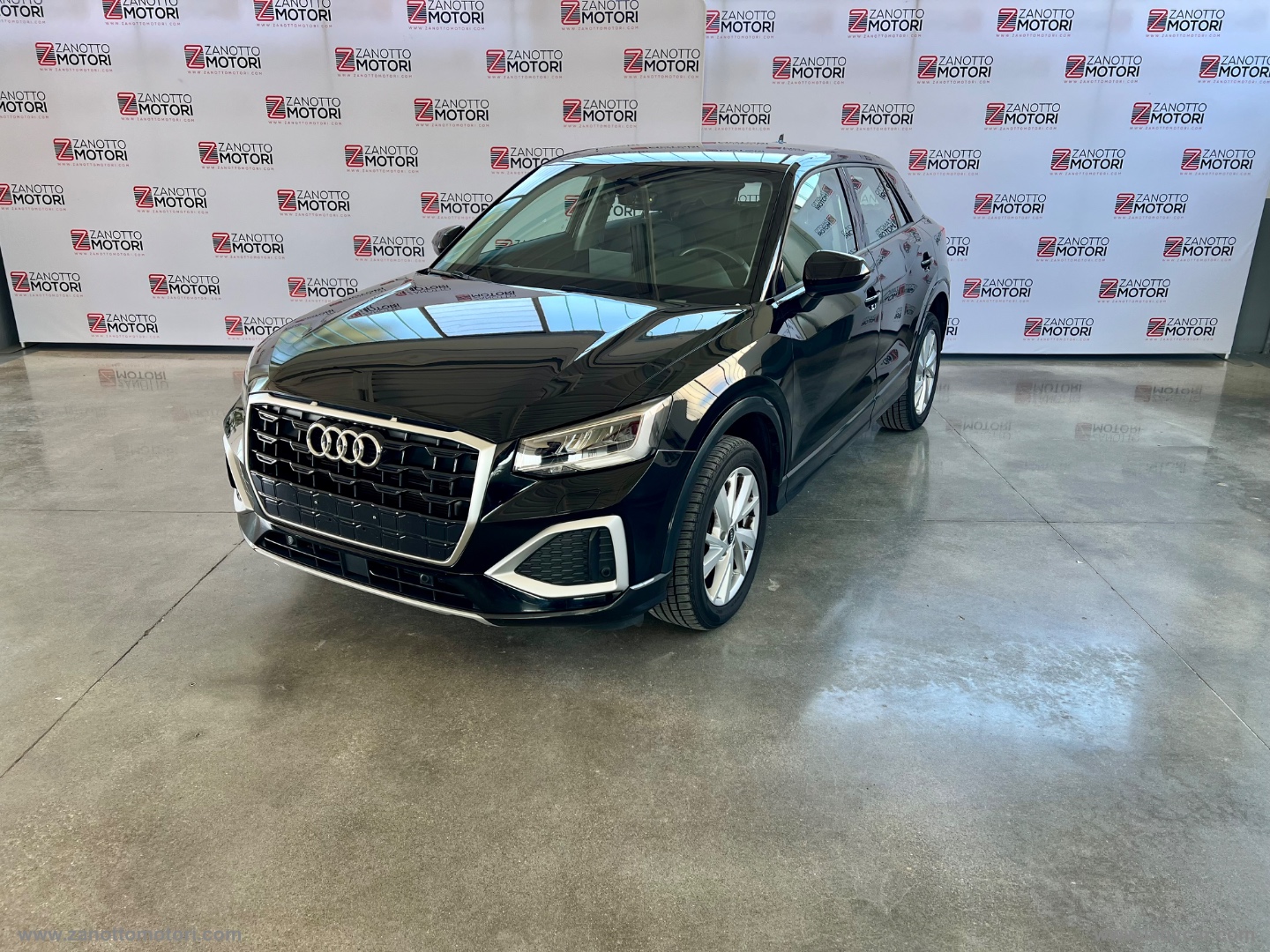 AUDI Q2