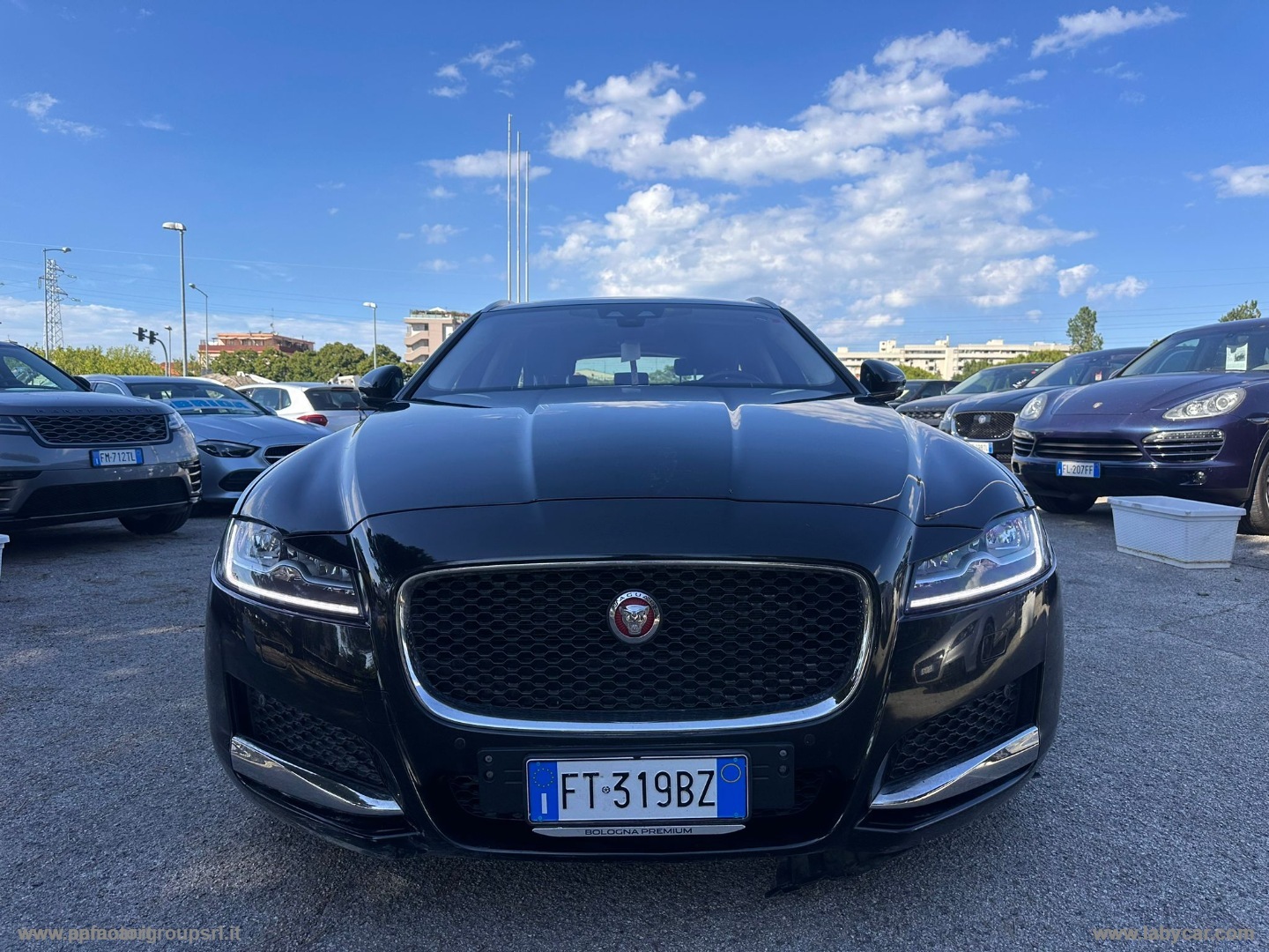 XF Sportbrake 2.0 D 180 AWD aut. Pure                                                        