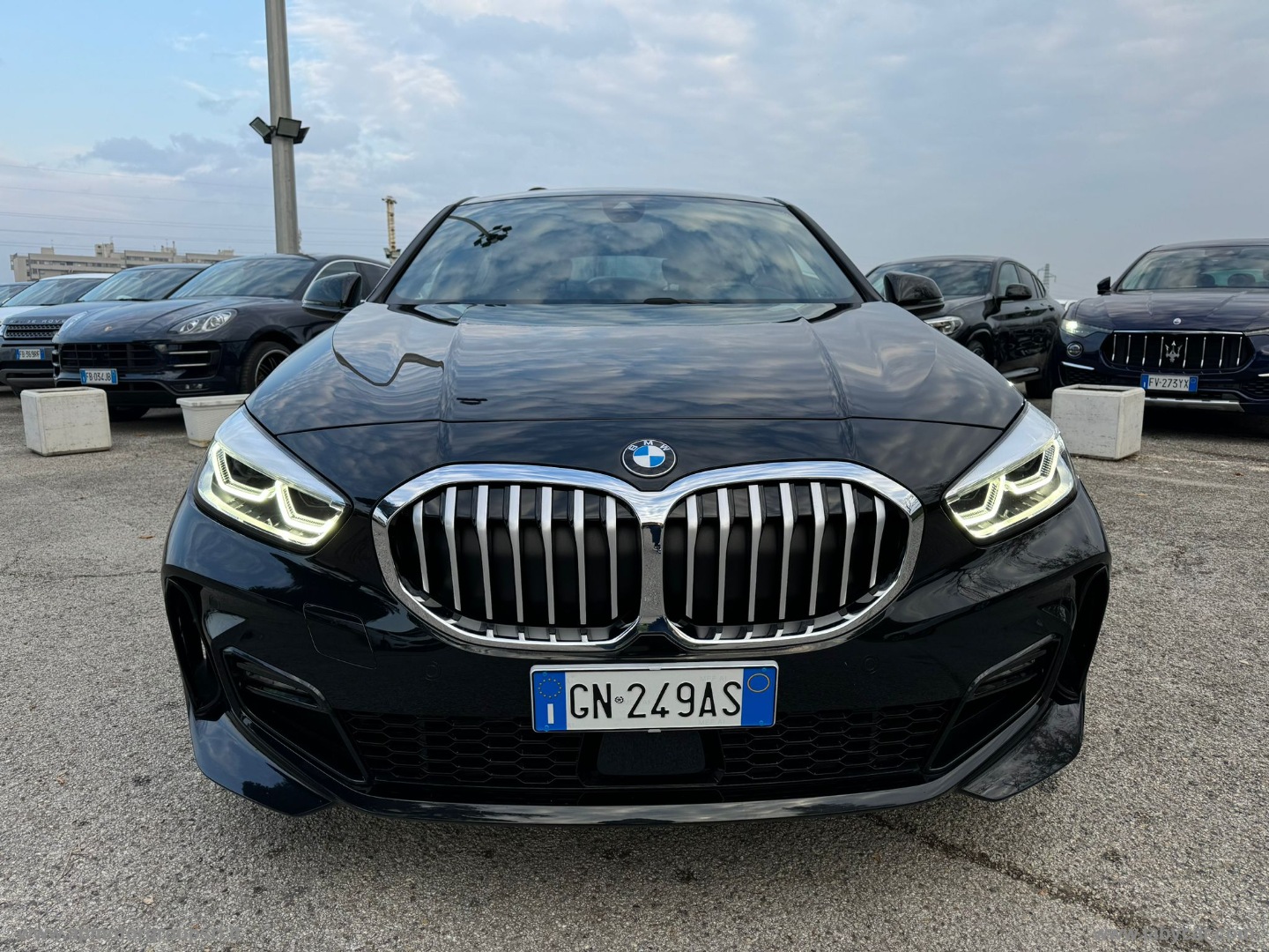 118d 5p. Msport                                                        