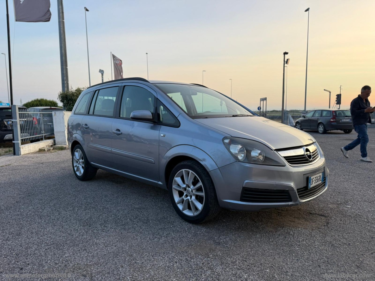 OPEL Zafira