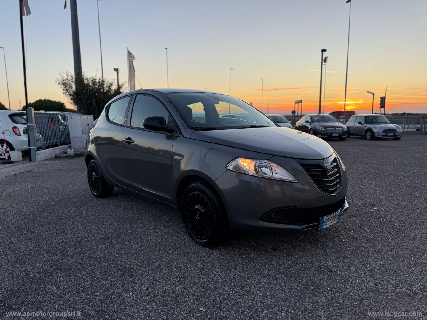 LANCIA Ypsilon