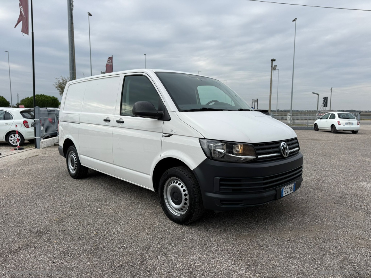 VOLKSWAGEN Transporter Transporter T6 2.0 TDI 150CV PC FURGONE BUSINESS 1