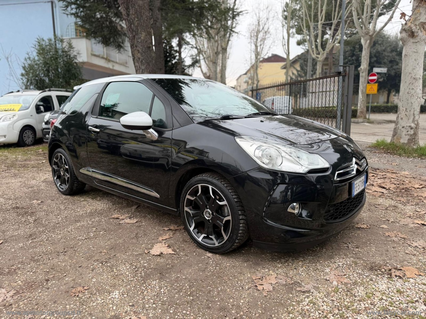 DS AUTOMOBILES DS3