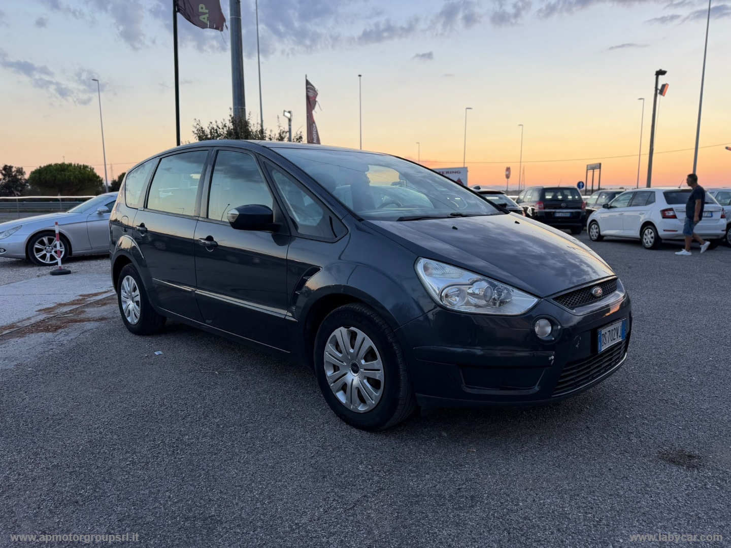 FORD S-Max