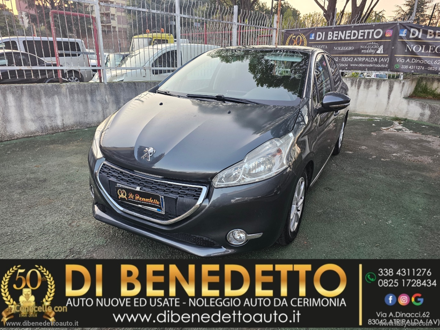 PEUGEOT 208
