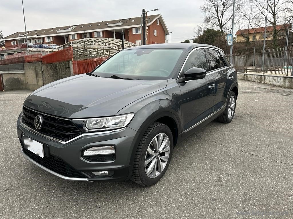 VOLKSWAGEN T-Roc