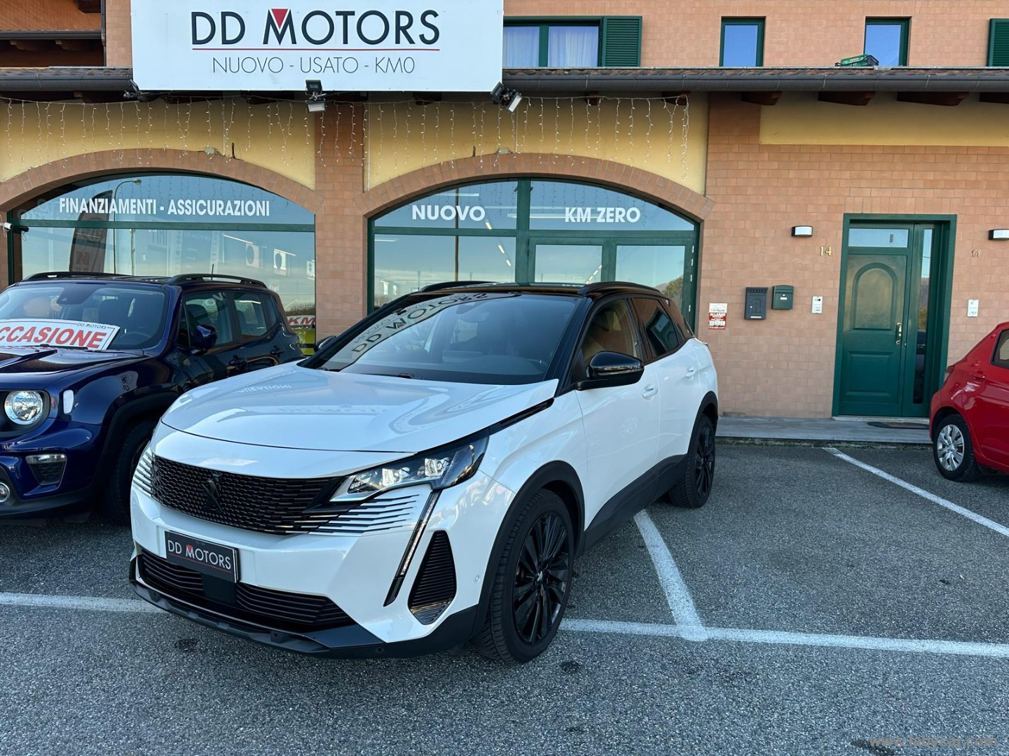 PEUGEOT 2008