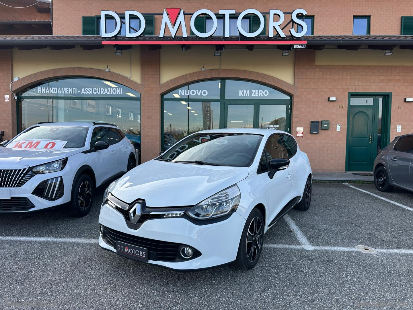 RENAULT Clio
