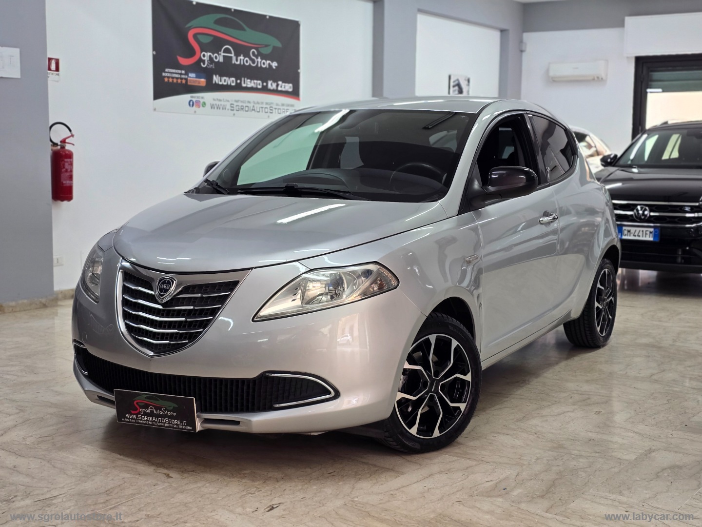 LANCIA Ypsilon