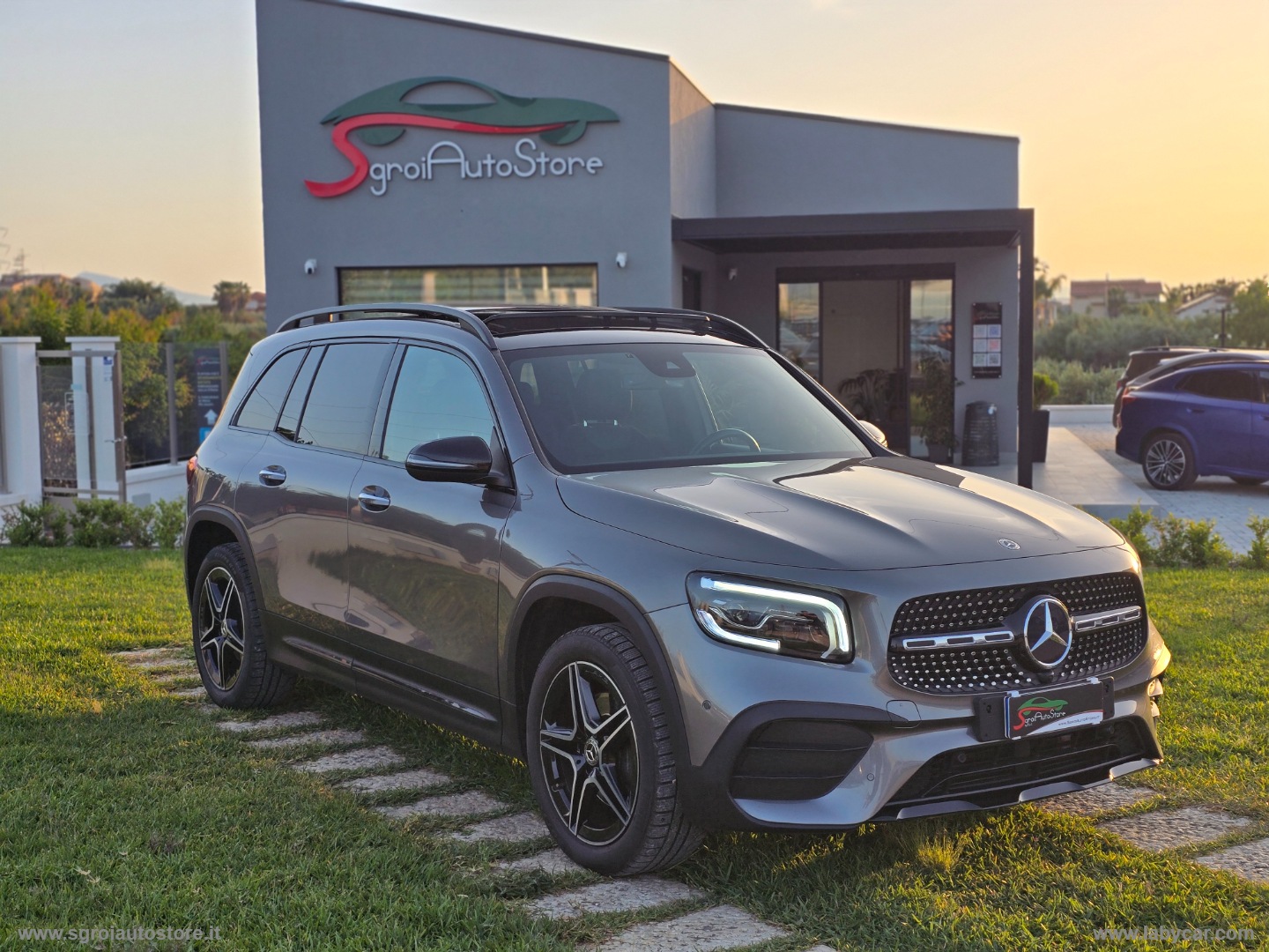 MERCEDES-BENZ 
