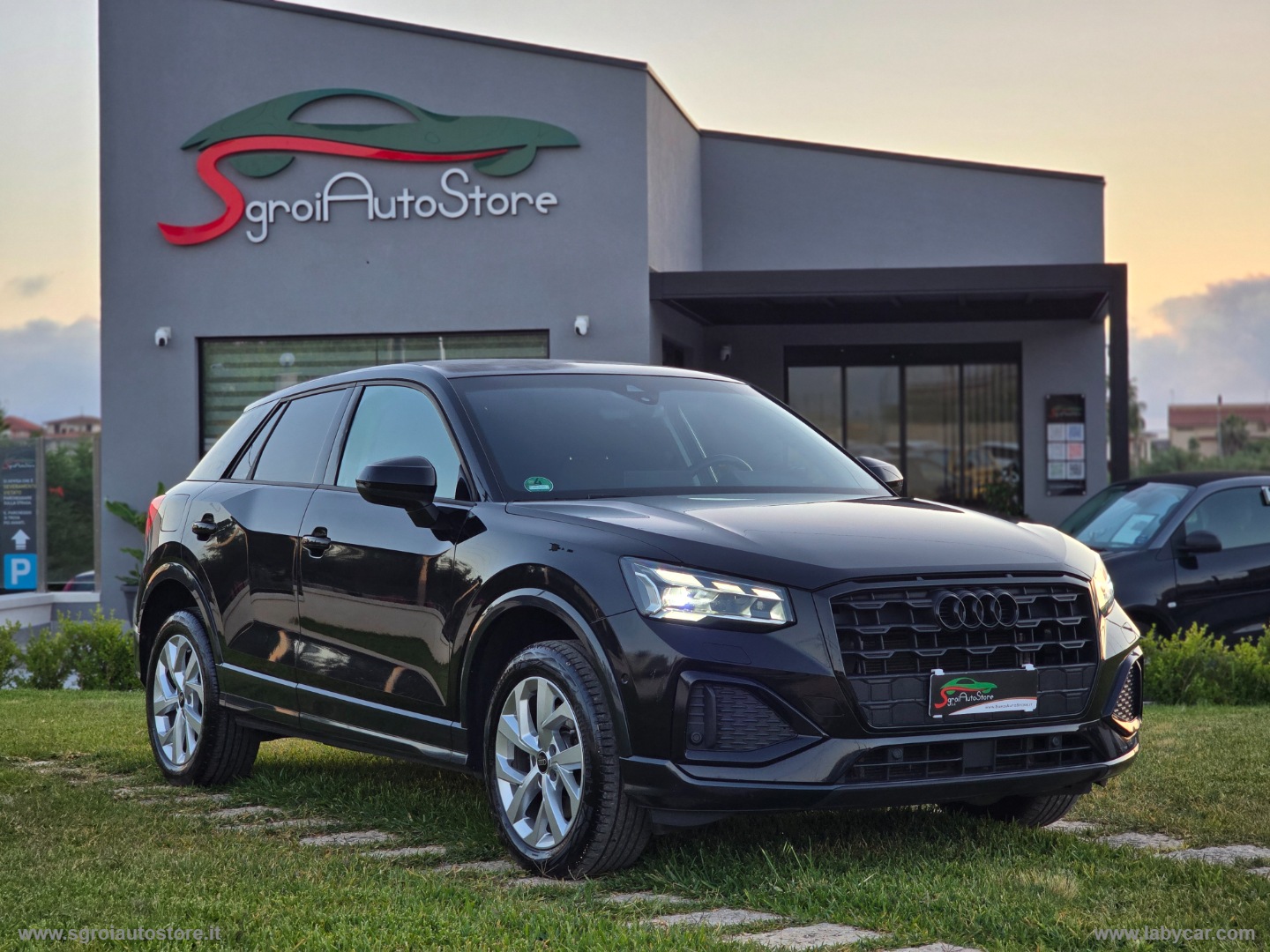 AUDI Q2