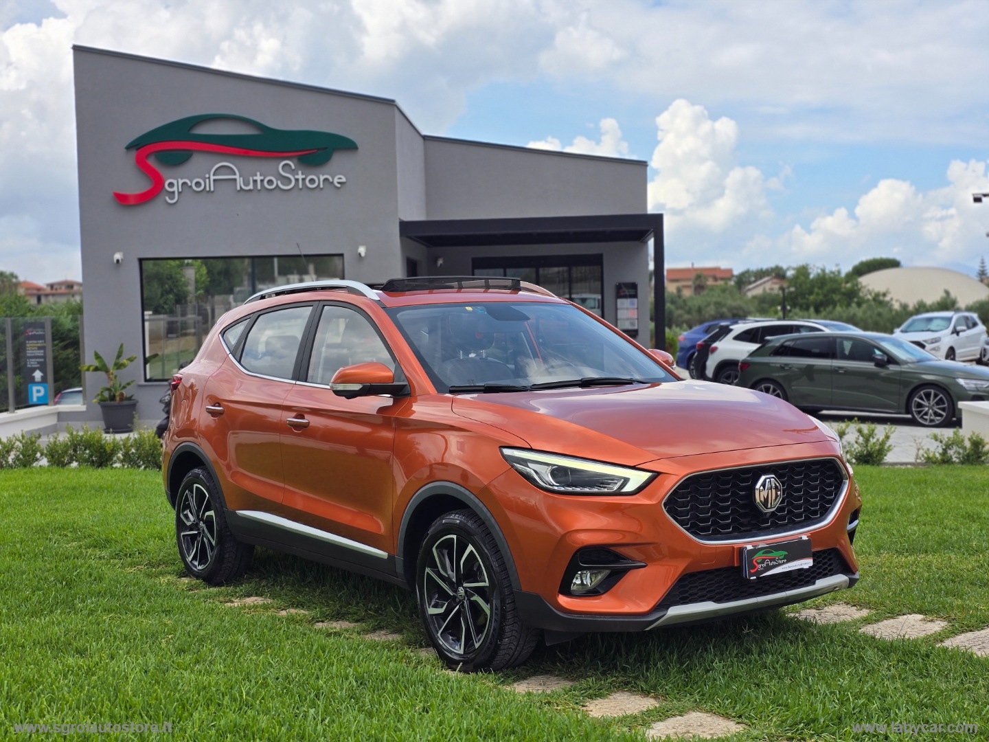 MG ZS