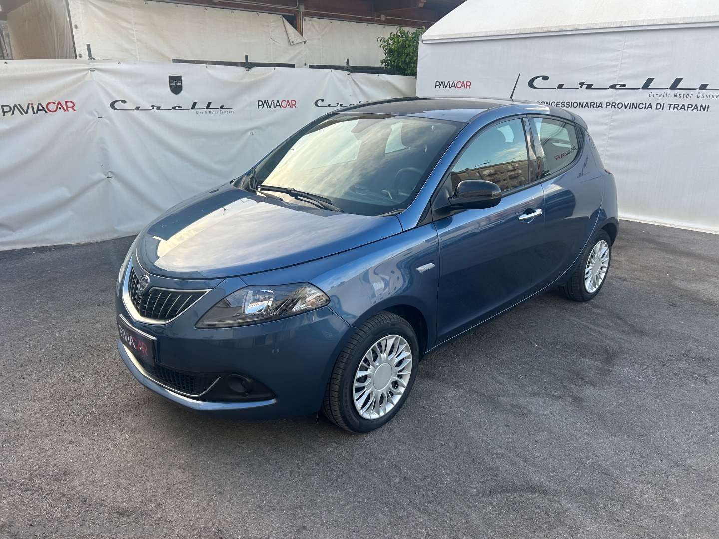 LANCIA Ypsilon