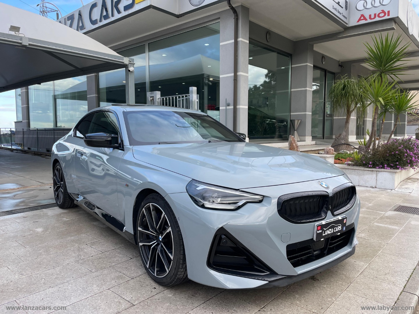 BMW M 240i xDrive 