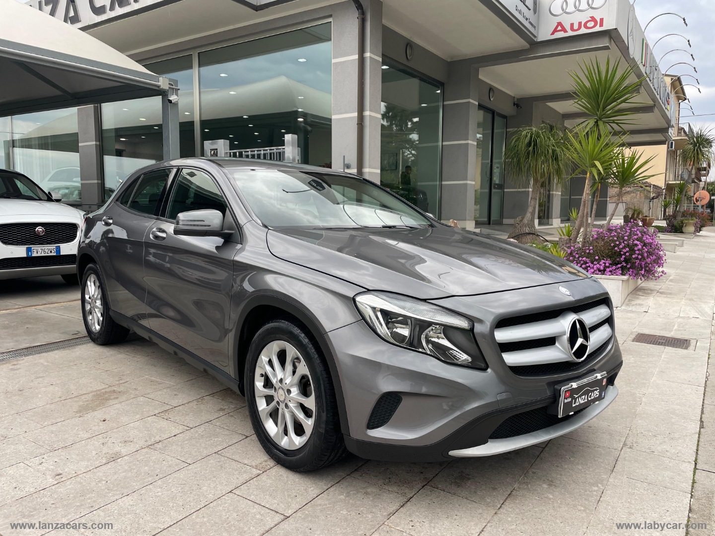 MERCEDES-BENZ GLA 180 CDI Automatic Executive 