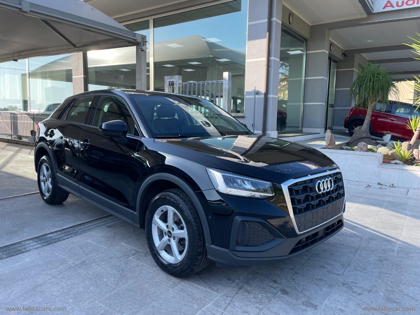 AUDI Q2 30 TDI Business Advanced 