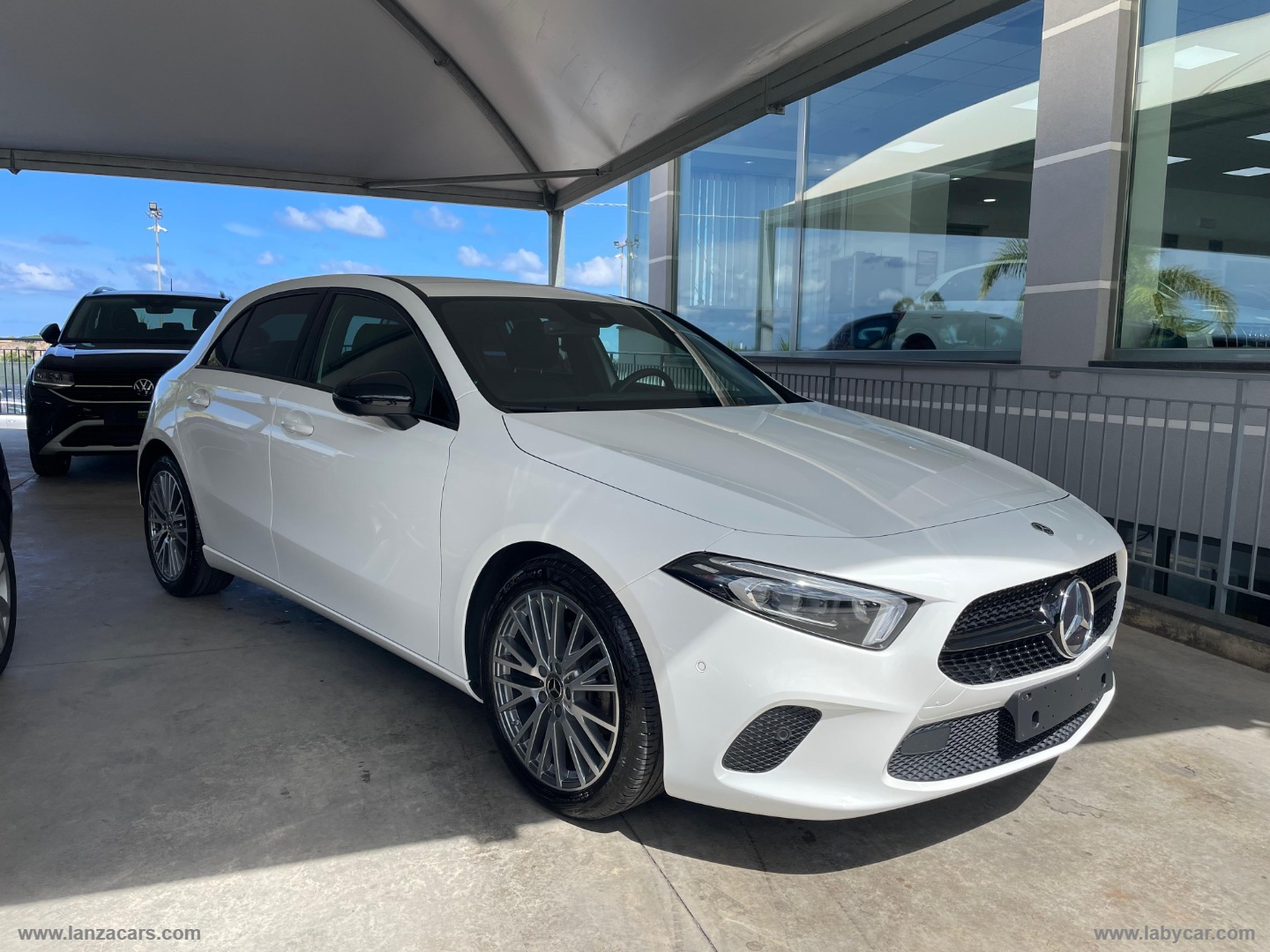 MERCEDES-BENZ A 200 d Business 