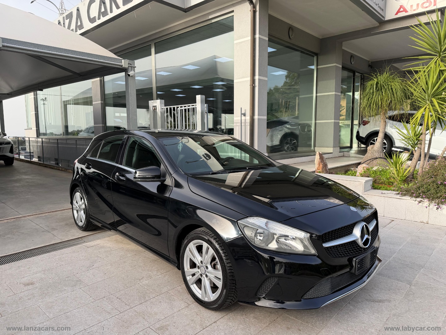 MERCEDES-BENZ A 200 d Automatic Sport 