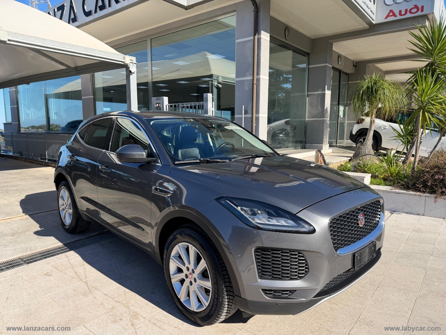 JAGUAR E-Pace