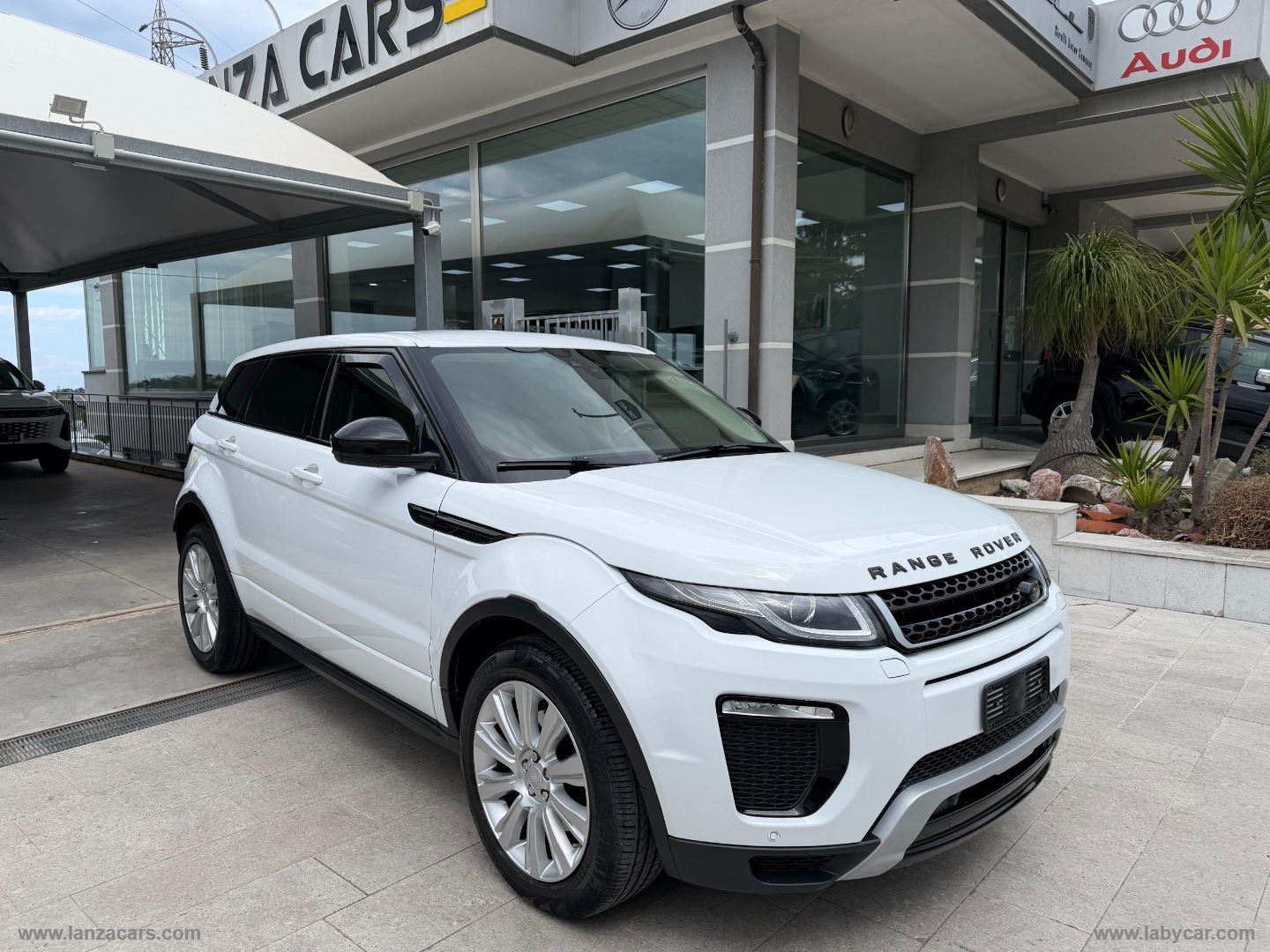 LAND ROVER RR Evoque 2.0 TD4 180CV 5p. Bs Ed. SE 