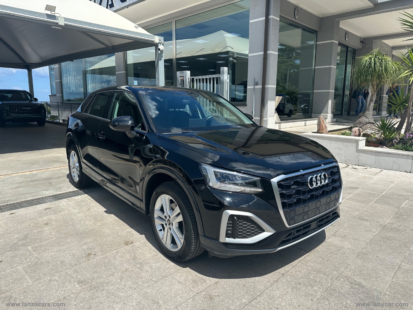 AUDI Q2