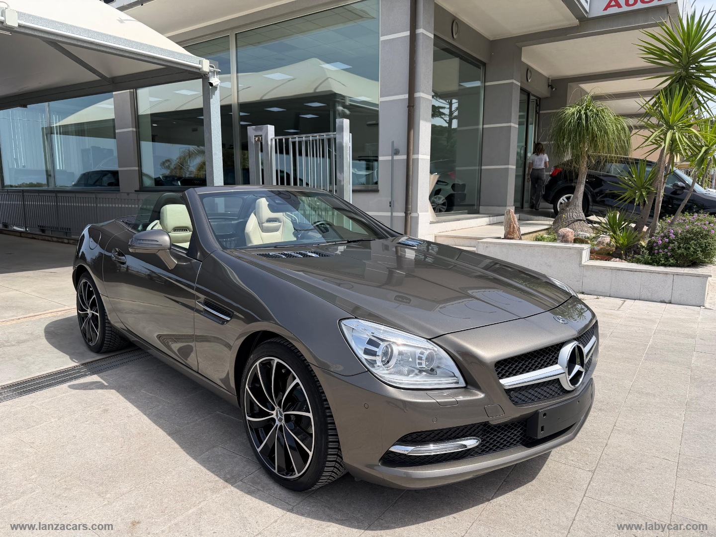 MERCEDES-BENZ SLK 200 CGI Sport 