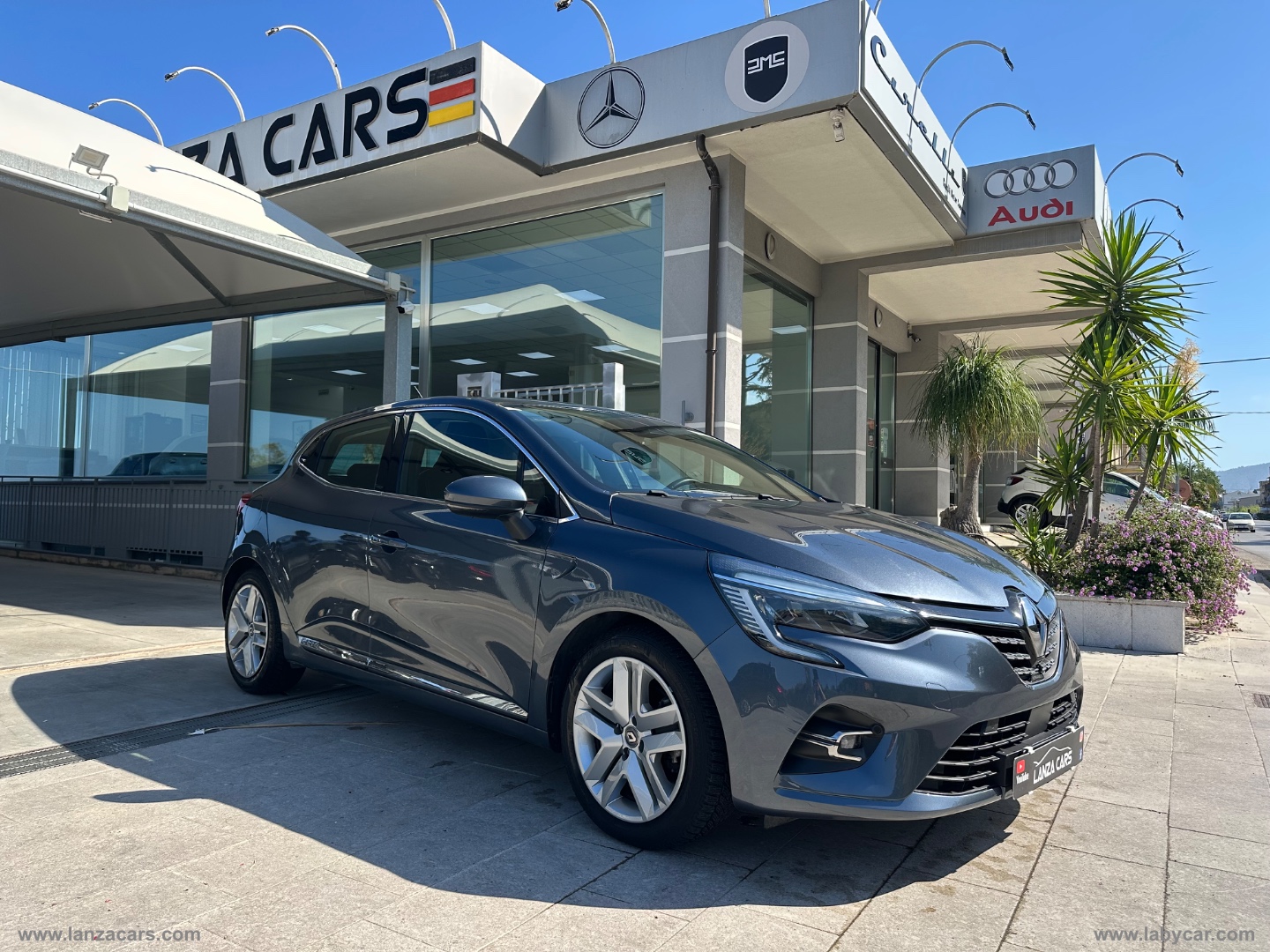 RENAULT Clio