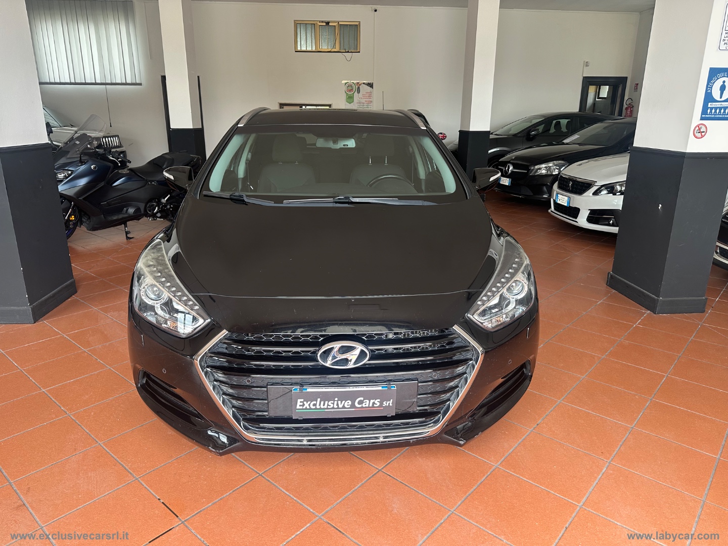HYUNDAI i40 Wagon 1.7 CRDi 141 CV FULL OPTIONAL 