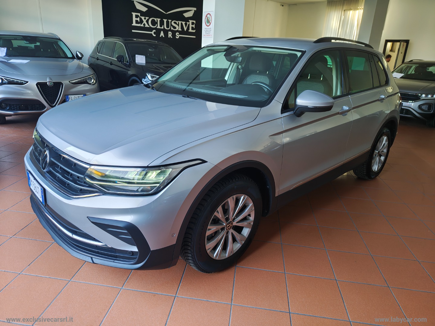 VOLKSWAGEN Tiguan 2.0 TDI 150CV SCR DSG Life                                                        