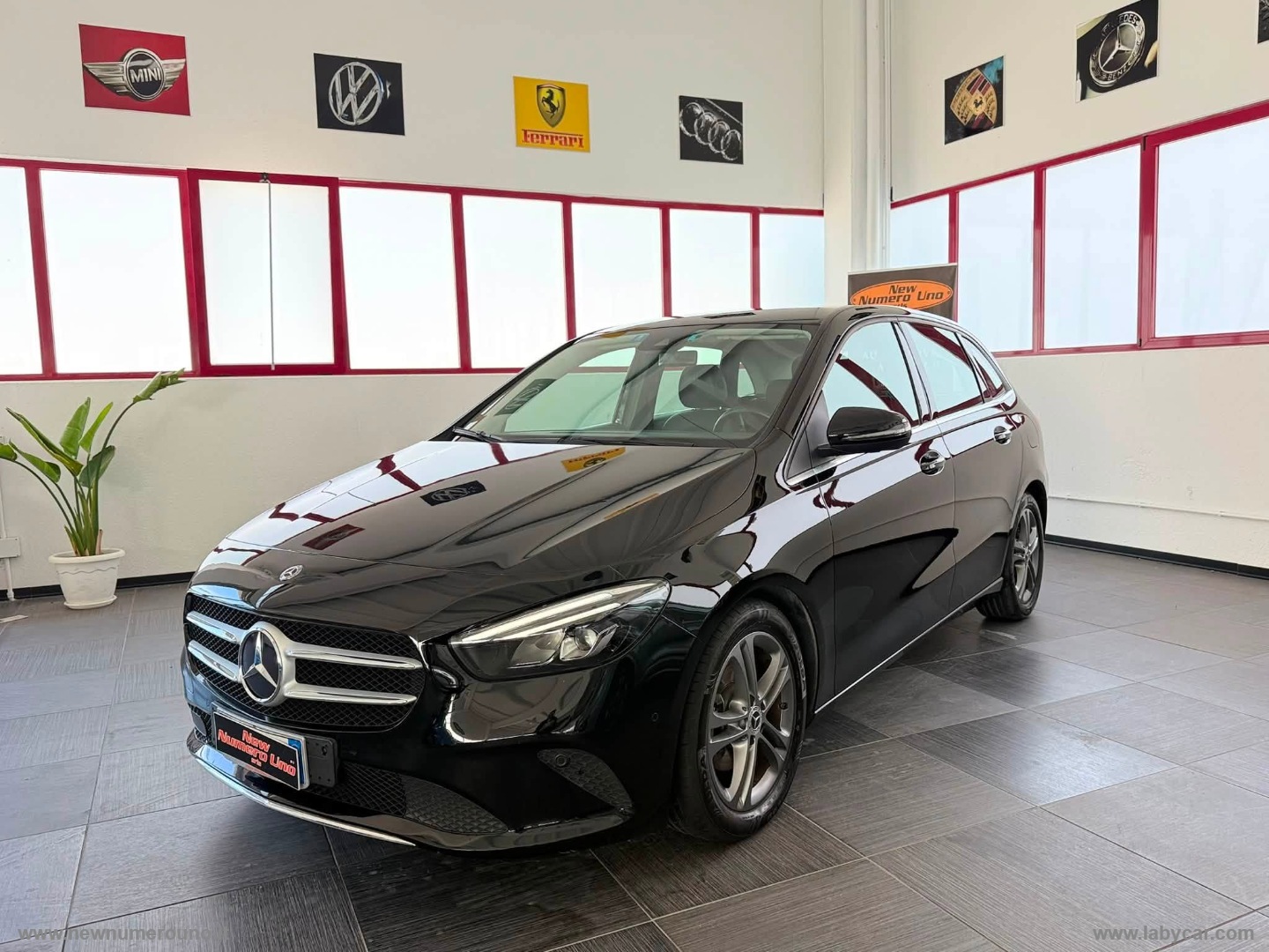 MERCEDES-BENZ B 180 d Automatic Business Extra                                                        