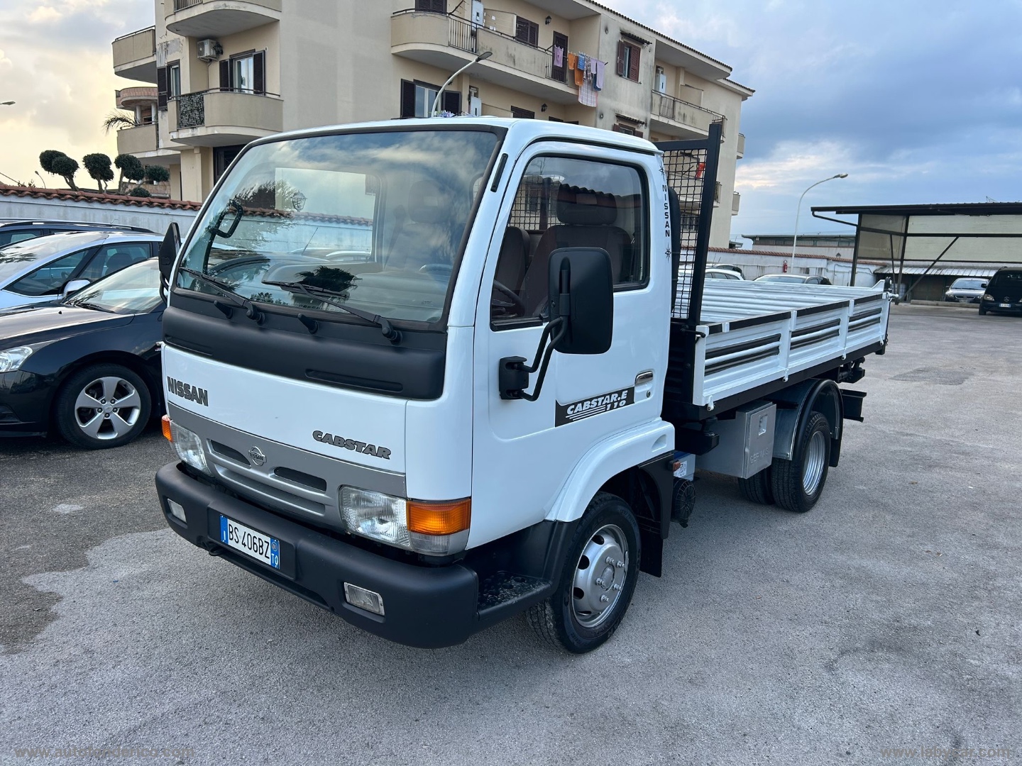 Cabstar CASSONE RIBALTABILE - 2001                                                 