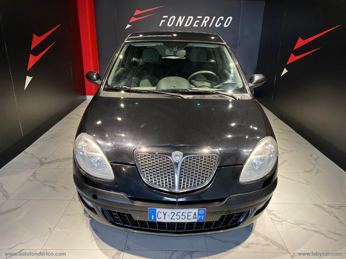 LANCIA Ypsilon