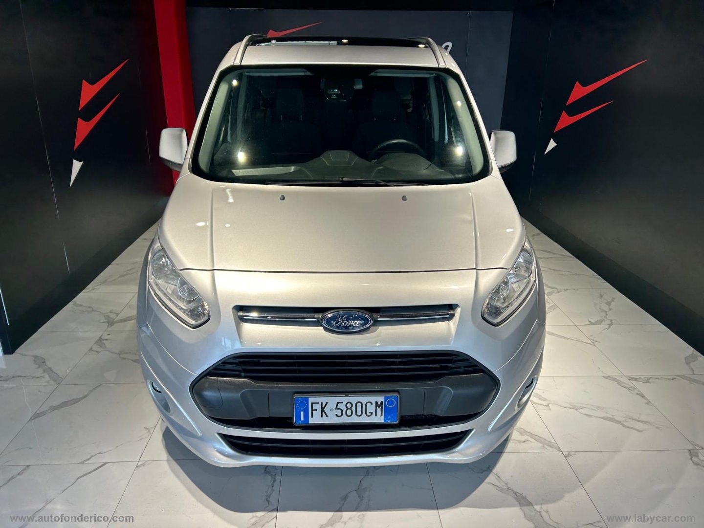 FORD Tourneo Connect