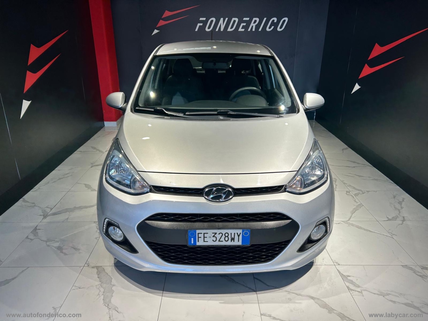 HYUNDAI i10