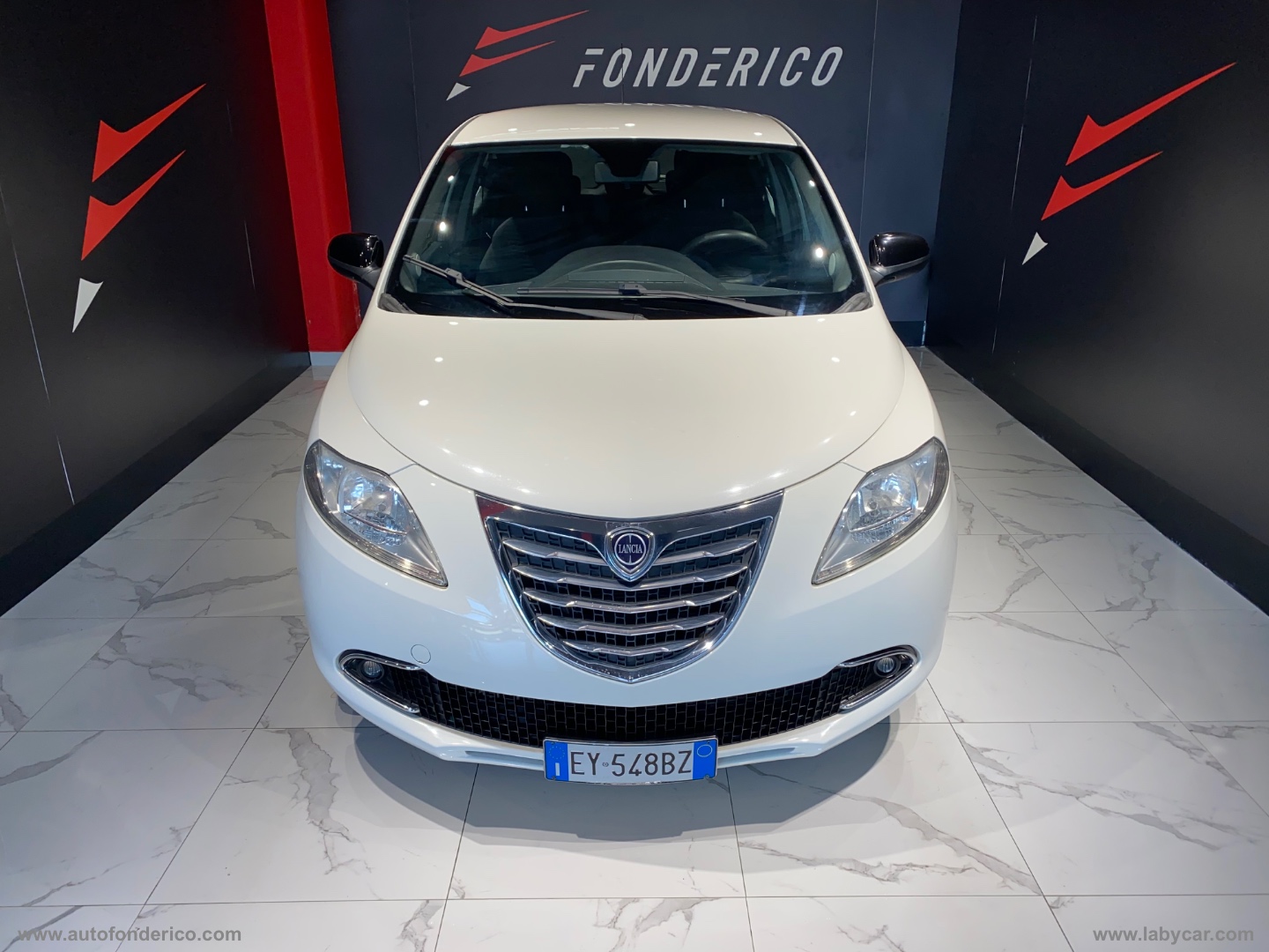 LANCIA Ypsilon
