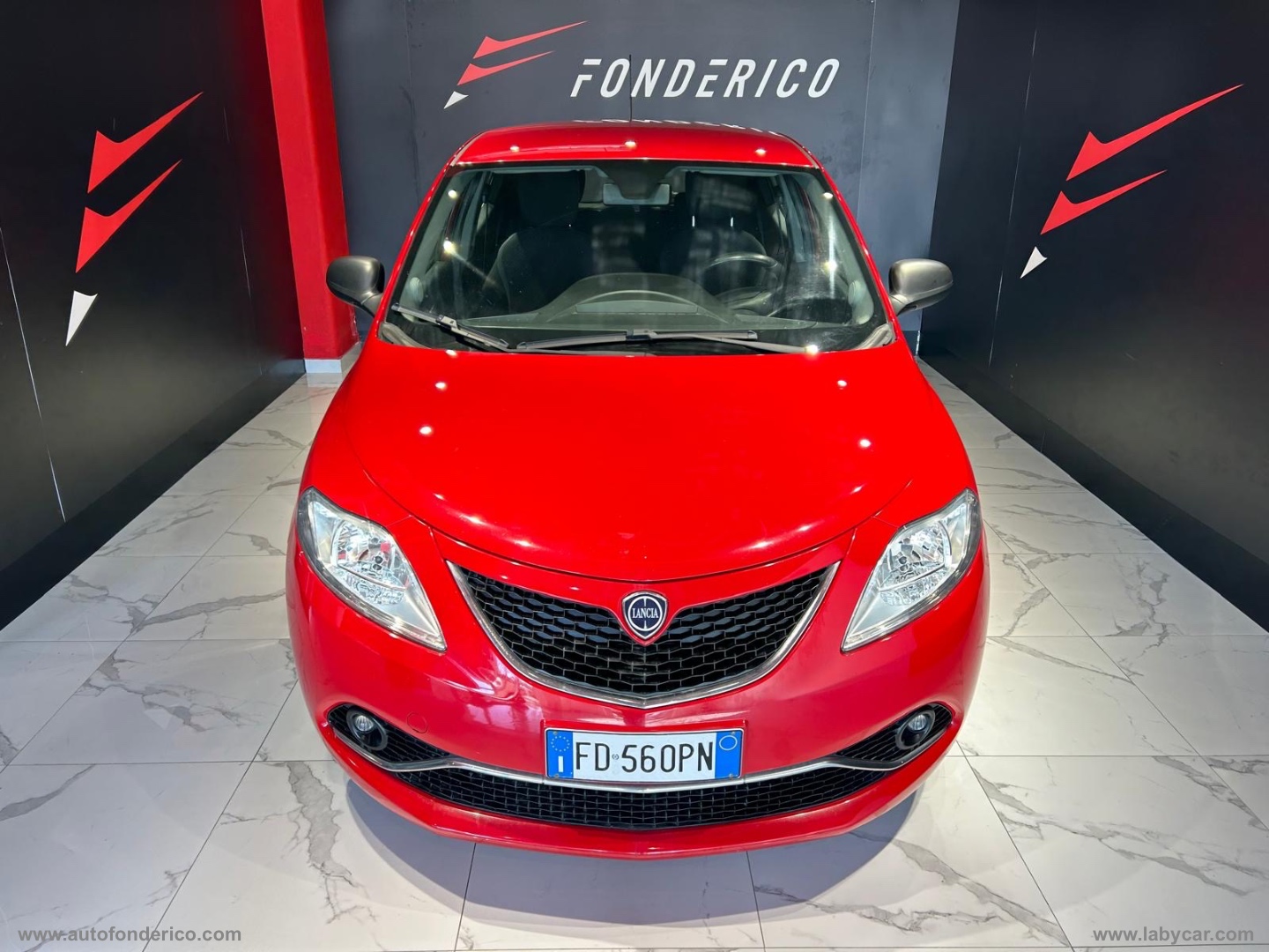 LANCIA Ypsilon