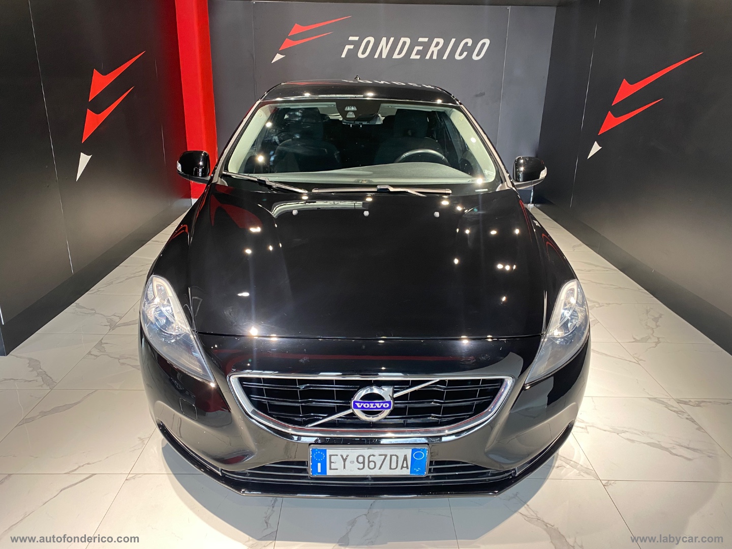 VOLVO V40 Cross Country