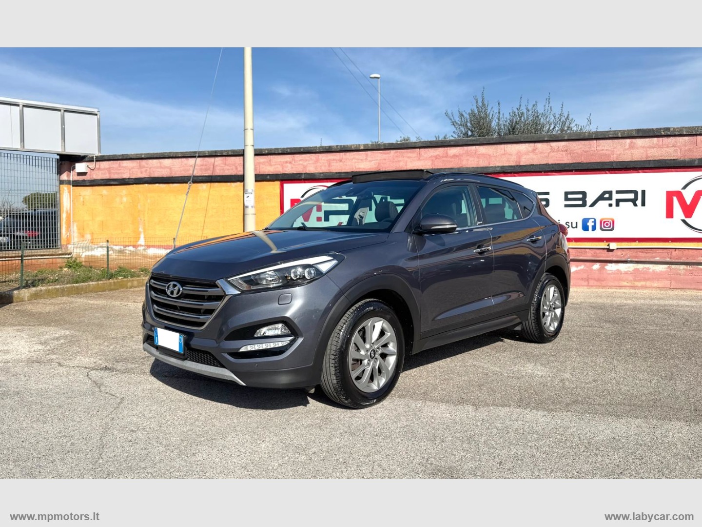 HYUNDAI Tucson