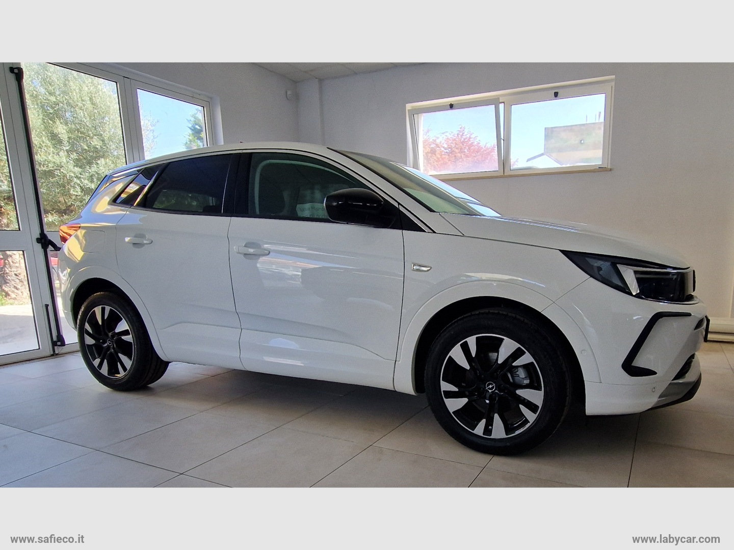 OPEL Grandland 1.5 D Ecotec aut. Bus. El. 
