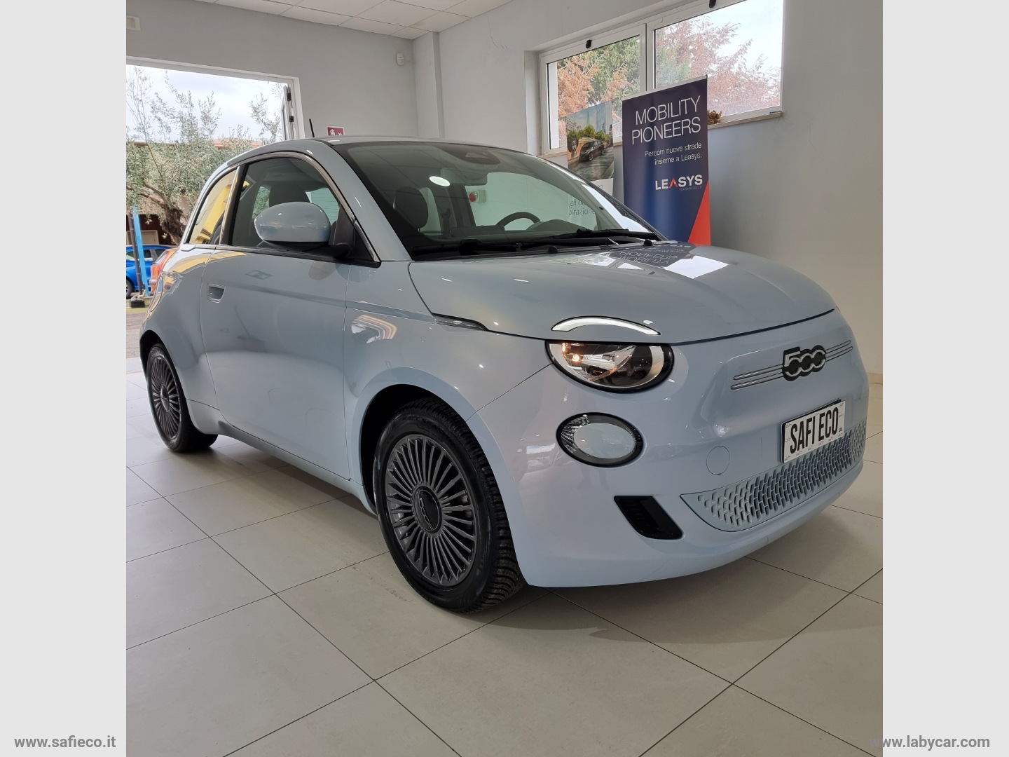 FIAT 500 La Prima Berlina 42 kWh 