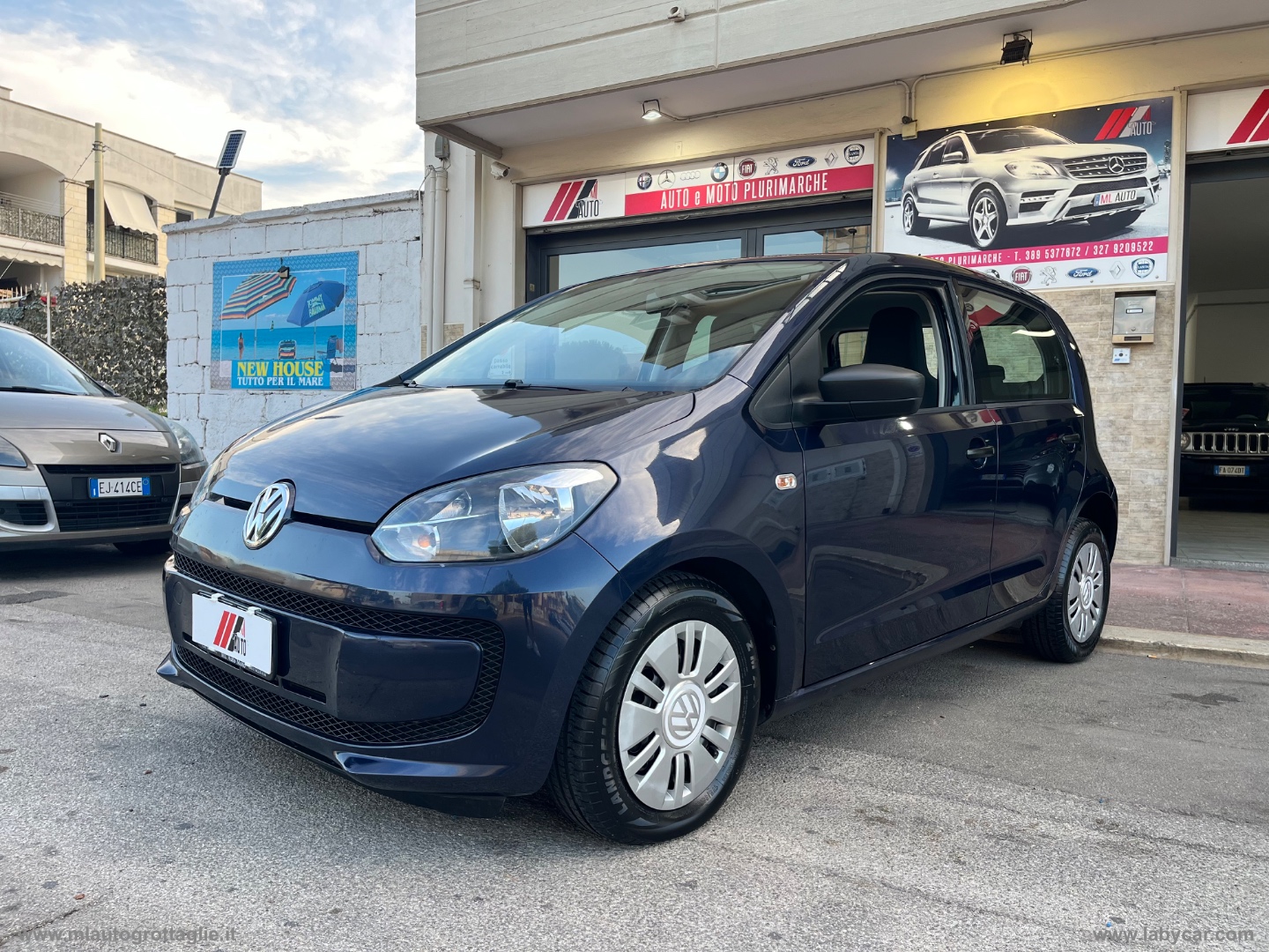 VOLKSWAGEN up!