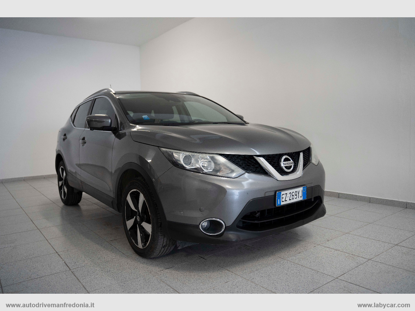 NISSAN Qashqai 1.6 dCi 2WD N-Connecta 