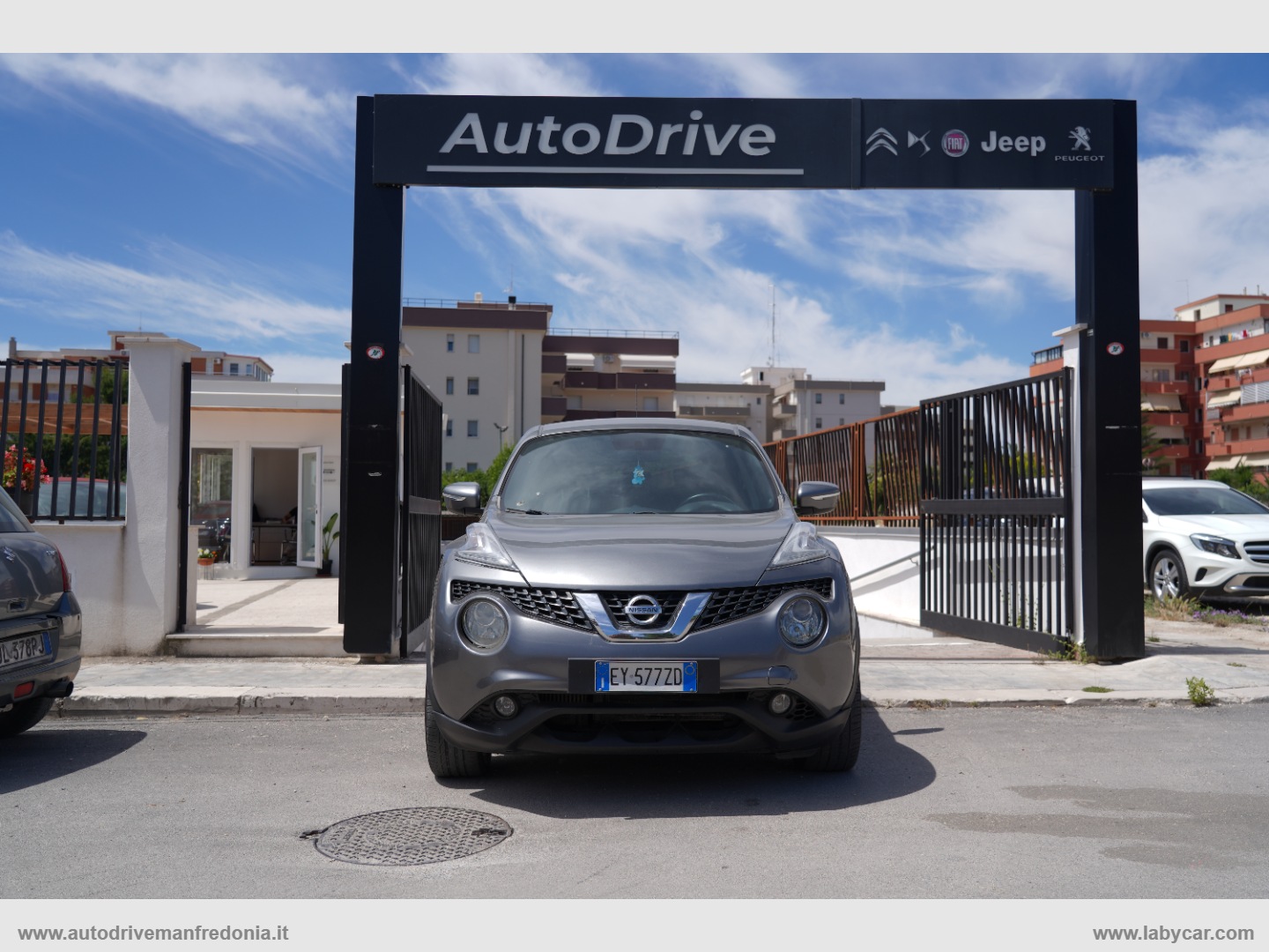 NISSAN Juke