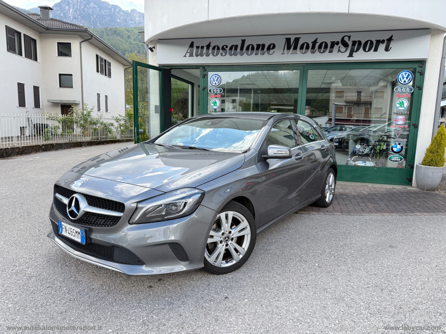 MERCEDES-BENZ A 200 d Automatic 4Matic Executive 