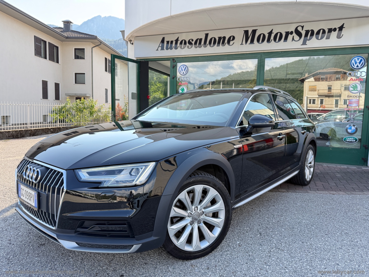 AUDI A4 allroad 2.0 TDI 190CV S tr. Bs. Evol. GANCIO DI TRAINO