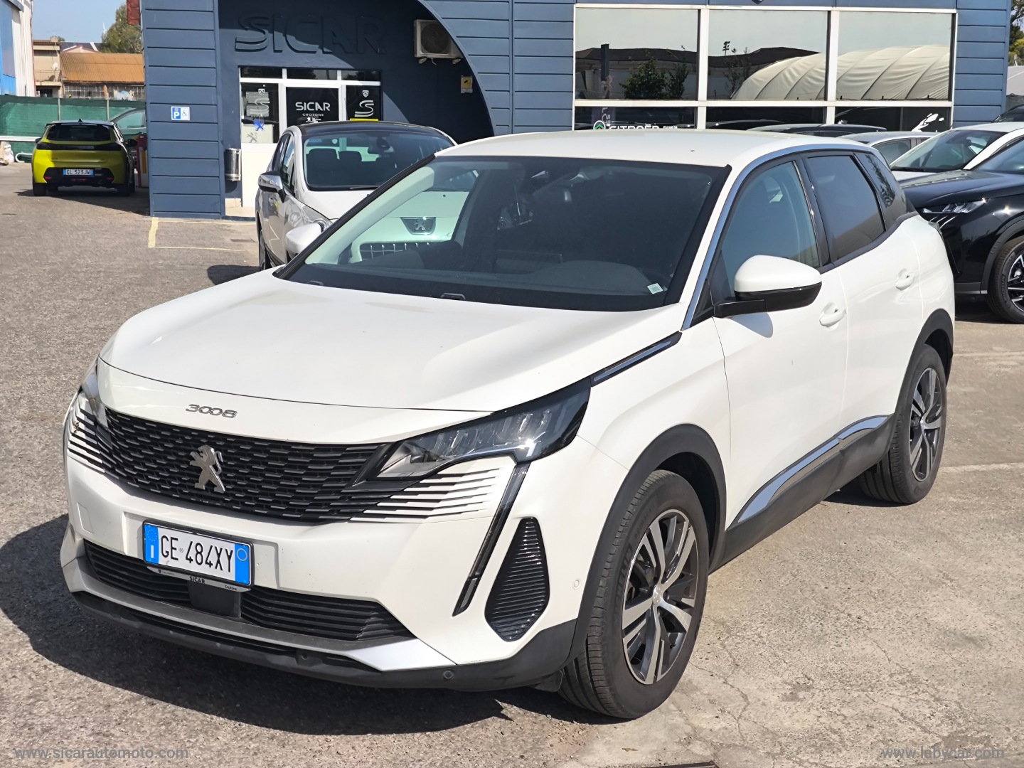 PEUGEOT 3008 BlueHDi 130 S&S EAT8 Allure 