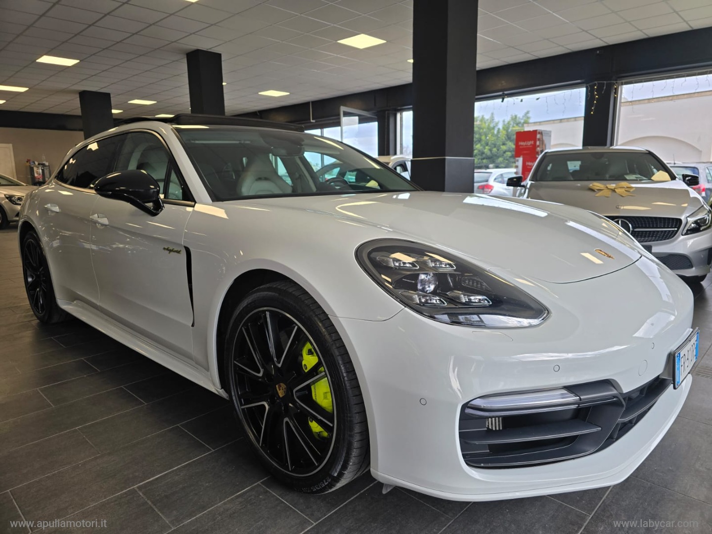 PORSCHE&nbsp;Panamera