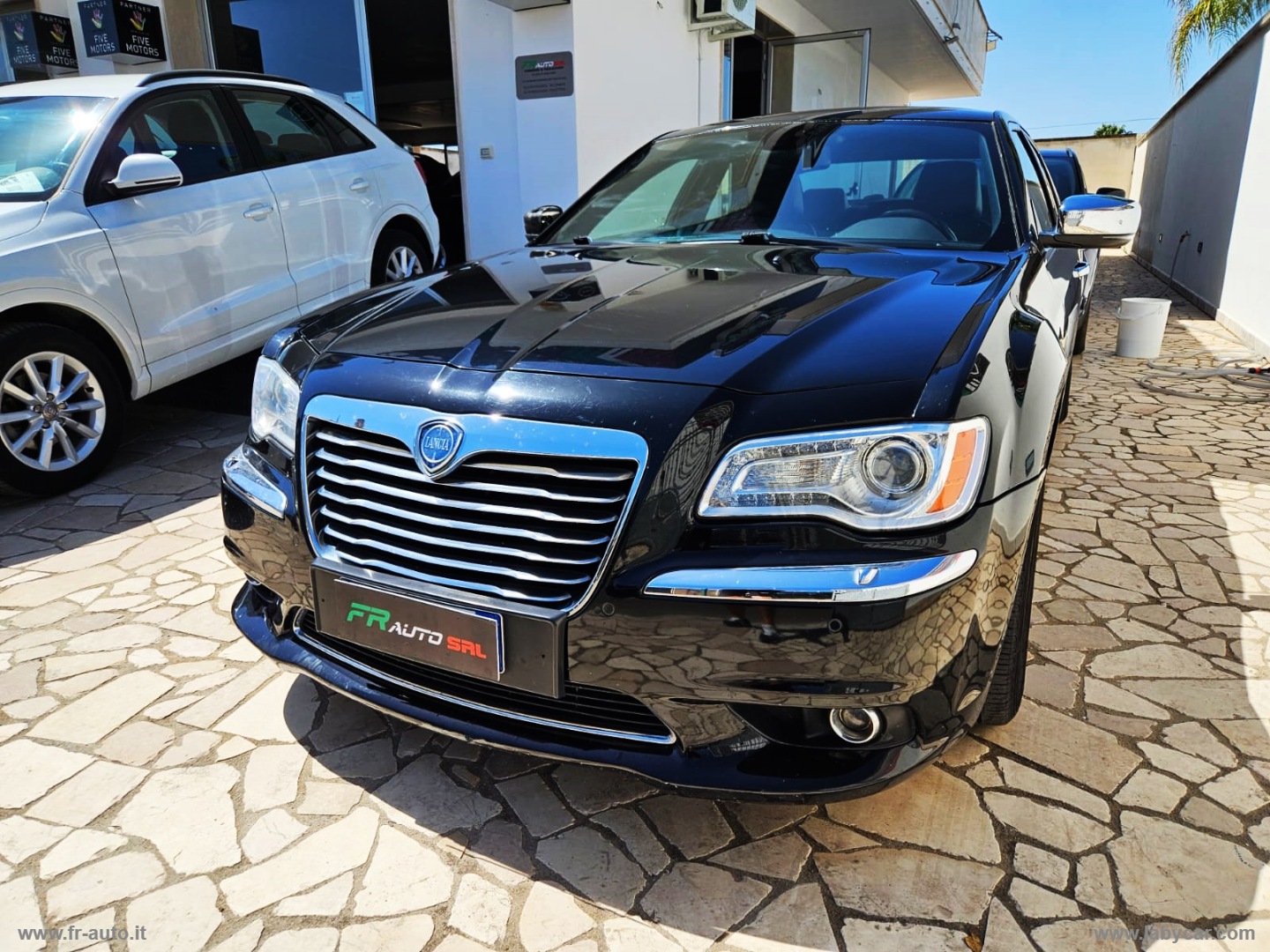LANCIA Thema