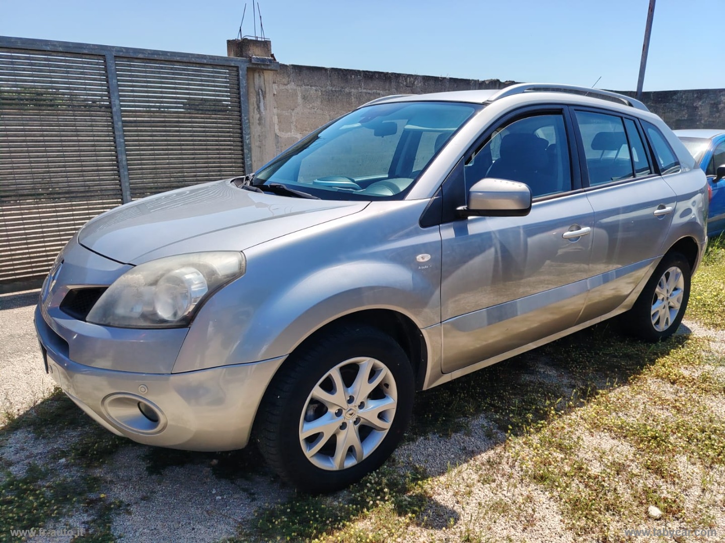 RENAULT Koleos